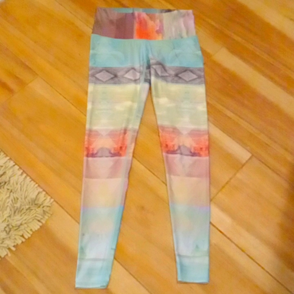 Teeki Tribal Boho Leggings Yoga Pants Blue Pink Purple S